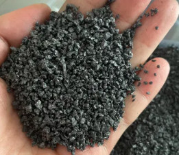Con un alto contenido de carbono 1-5 mm de coque de petróleo de grafito GPC para fundición